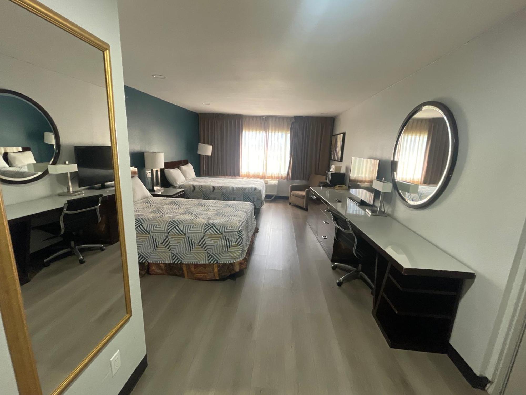 לוס אנג'לס Portside Inn & Suites מראה חיצוני תמונה