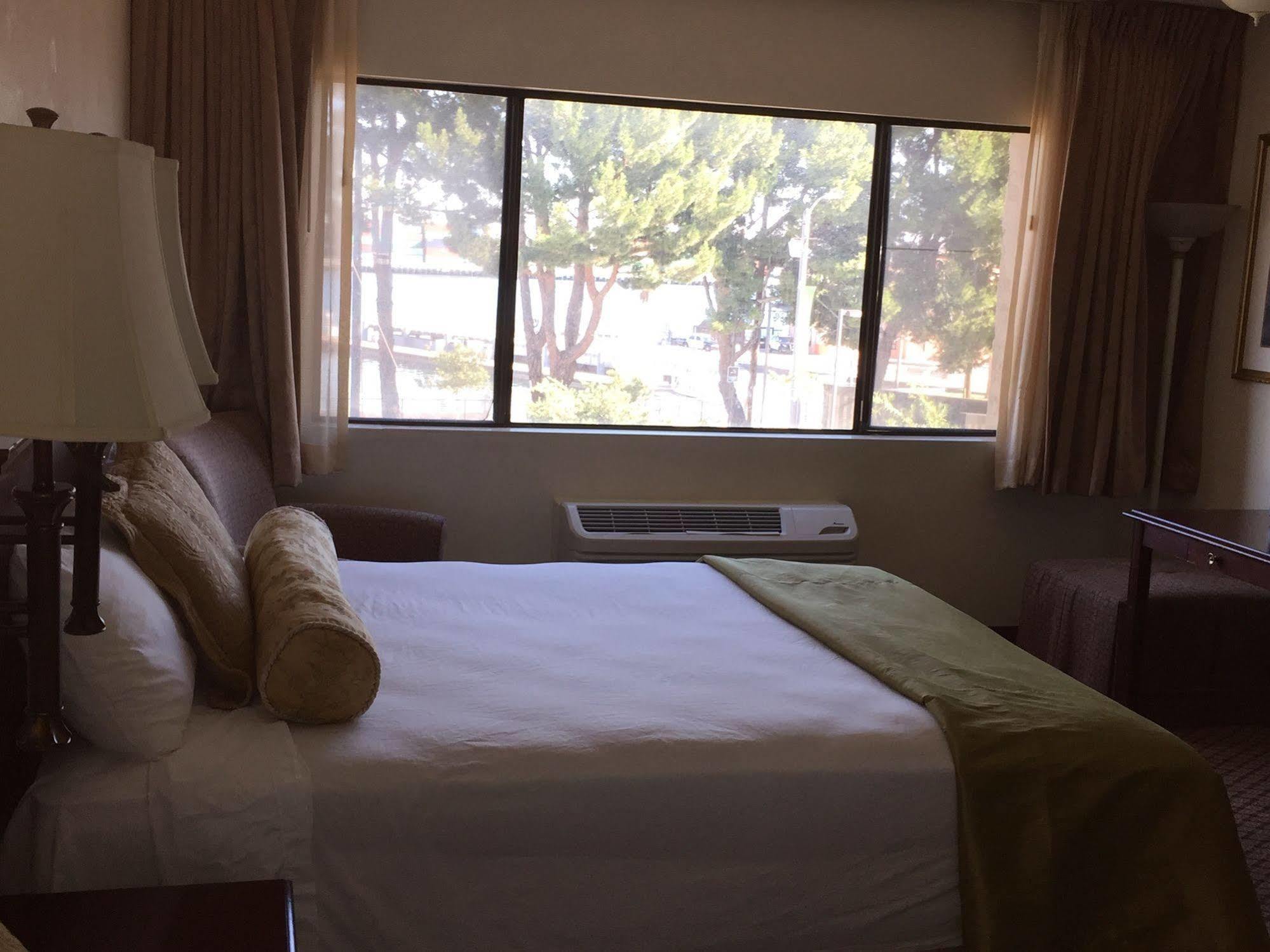 לוס אנג'לס Portside Inn & Suites מראה חיצוני תמונה