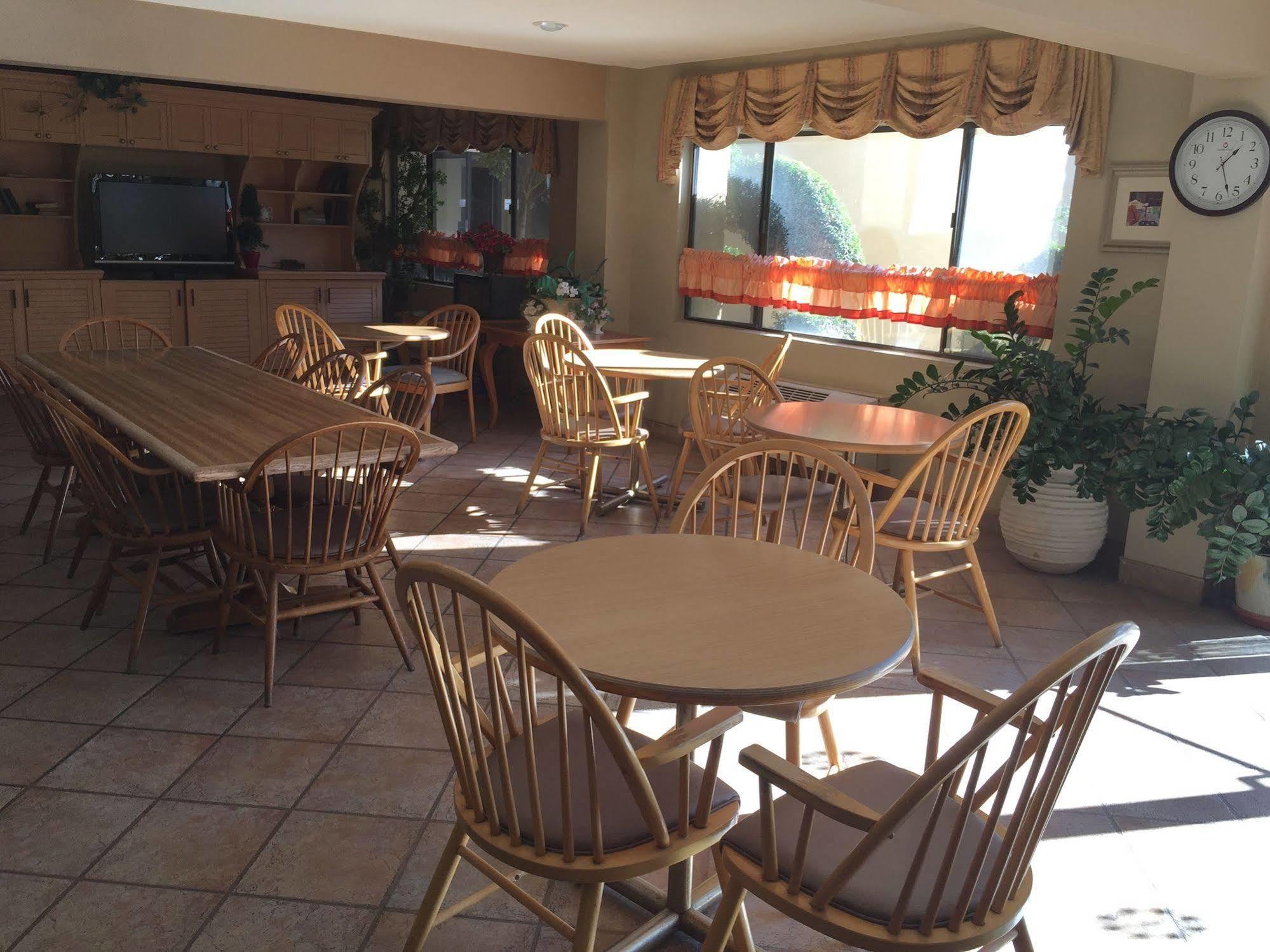 לוס אנג'לס Portside Inn & Suites מראה חיצוני תמונה